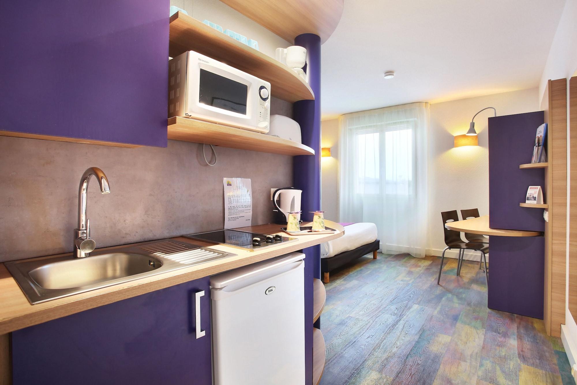 Suite-Home Orleans-Saran Exterior foto